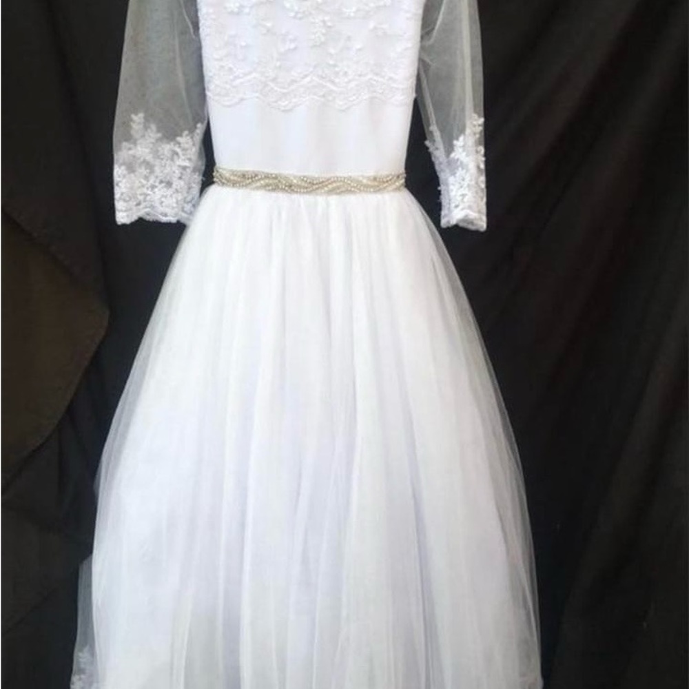 Elegant White Lace Kids Dress